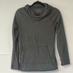 Women’s New Balance Dark Gray Hoodie Pullover Lightweight. Sz Small